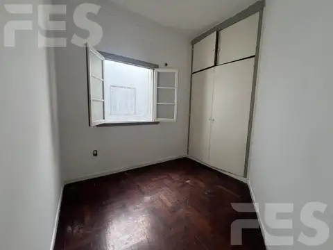 Depto Tipo Casa en Alquiler 40 años