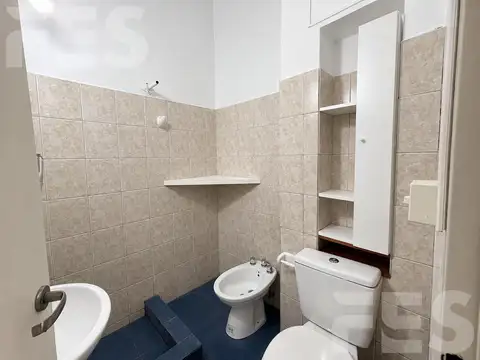Depto Tipo Casa en Alquiler en Parque Chas, $ 800.000