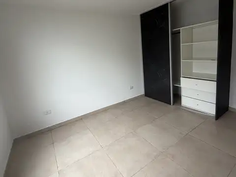 Departamento en alquiler – Cuba 1257, Depto. 4