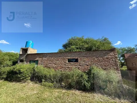 Casa 3 ambientes con 2 baños