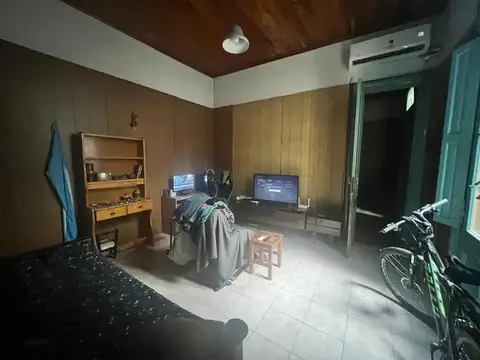 Depto Tipo Casa en Venta de 5 dormitorios