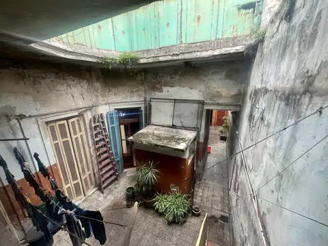 Depto Tipo Casa en Venta de 6 ambientes