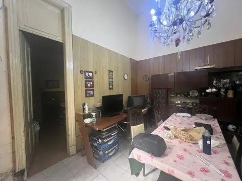 Depto Tipo Casa 6 ambientes con 2 baños
