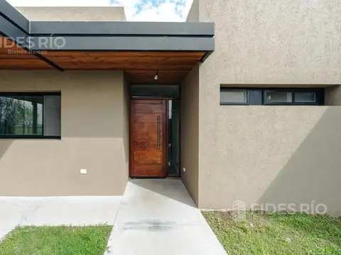 Casa en Venta en Funes, USD 149.000