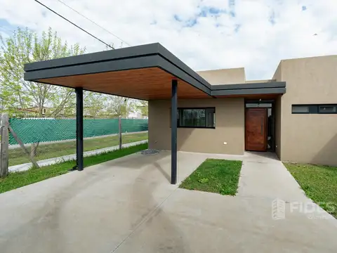 Casa en Venta al Este