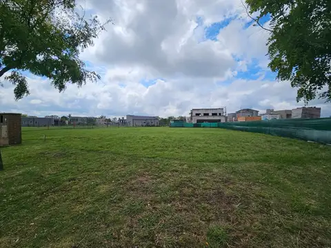 Terreno en Venta en Countries y Barrios Cerrados en Presidente Derqui, USD 28.000