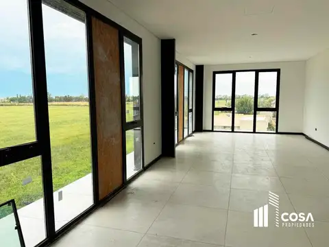 Av. Fuerza Aerea  al 3000 Funes