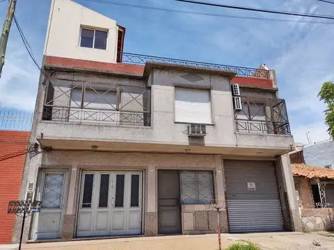 Casa - Venta - Argentina, Tres de Febrero - PUAN 4078