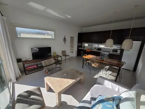 Alquiler Departamento de Tres Ambientes Amoblado Palermo 