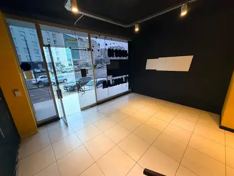 Av Del Puerto 200