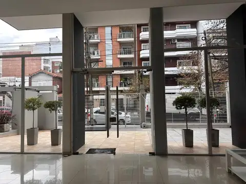 Cabral 44 , Piso 1