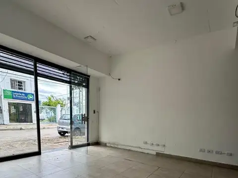 Local en Alquiler en Zarate, $ 550.000