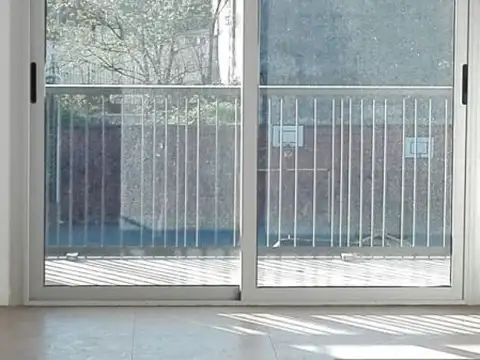 CASTRO, EMILIO, AVDA. 100, Piso 3