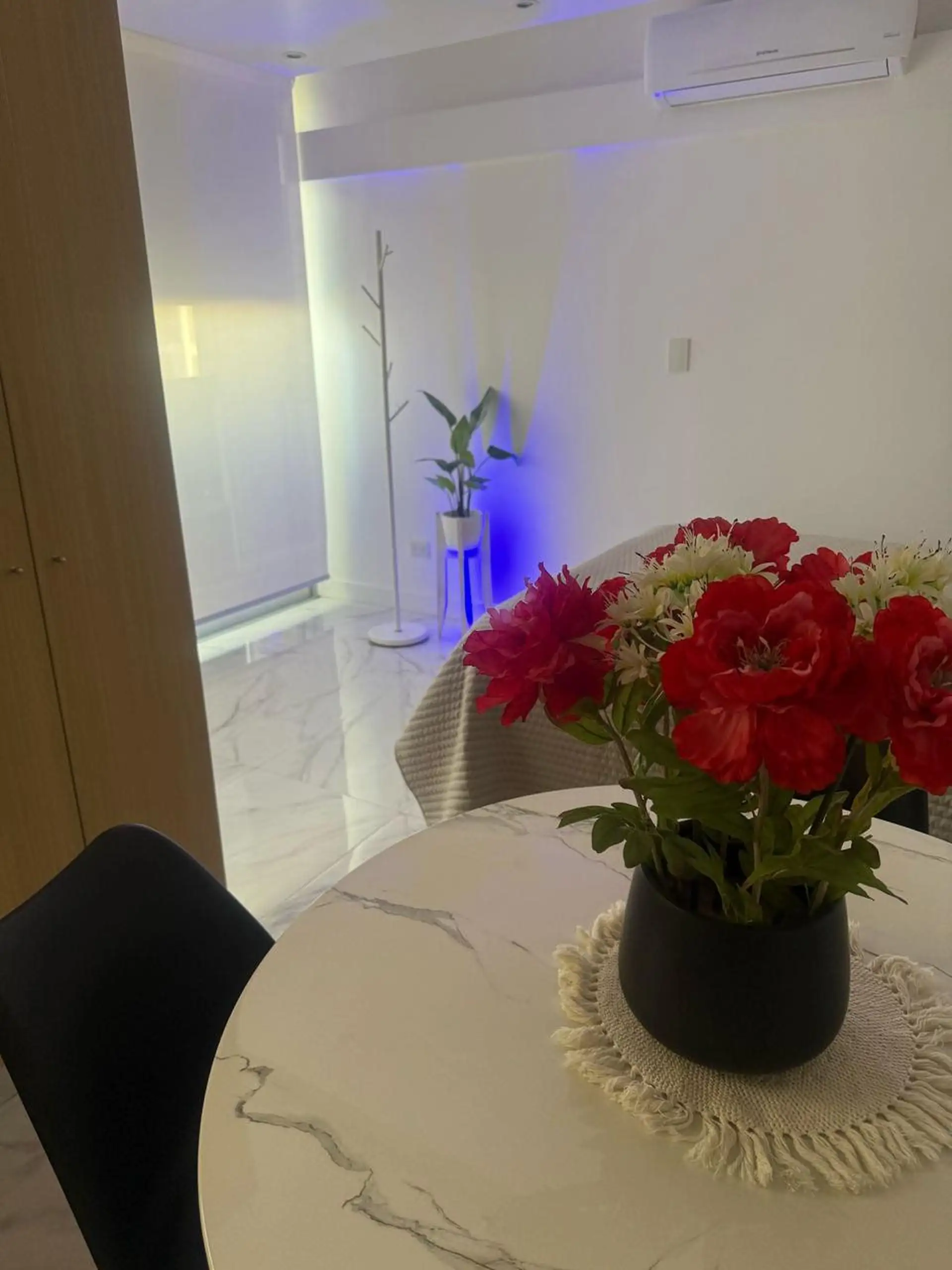 Depto monoambiente lateral super premium en piso 11 — Torreon