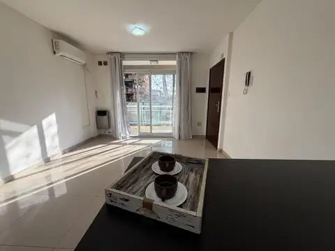 Departamento en Alquiler en Lanus Oeste, Lanus