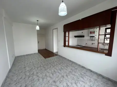 61 equina 19 1100, Piso 8