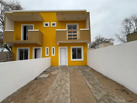 65 700