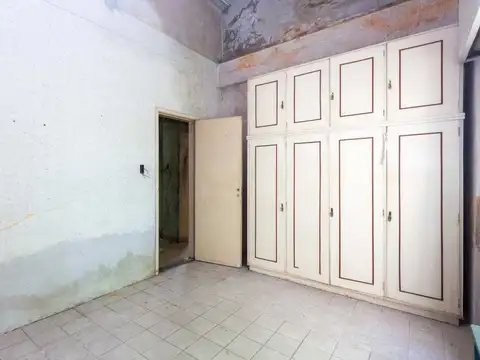 VENTA CASA  3 AMBIENTES VILLA LUGANO CON TERRAZA