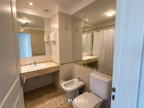 Departamento en Alquiler con 1 cochera