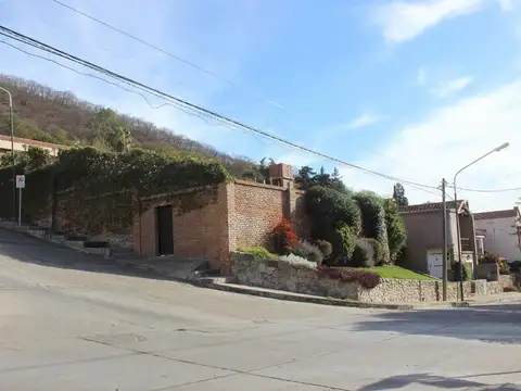 Casa en Venta en Barrio Tres Cerritos, USD 330.000