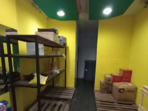 Local en Venta Via Pública