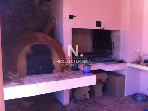 Casa 5 ambientes con 3 baños