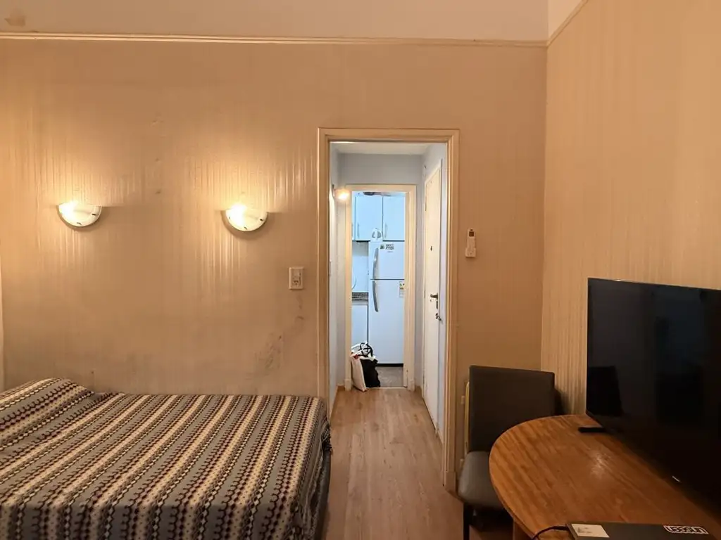 Juncal 2300, Piso pb