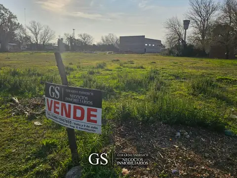 Terreno en Venta 30  mts Fondo