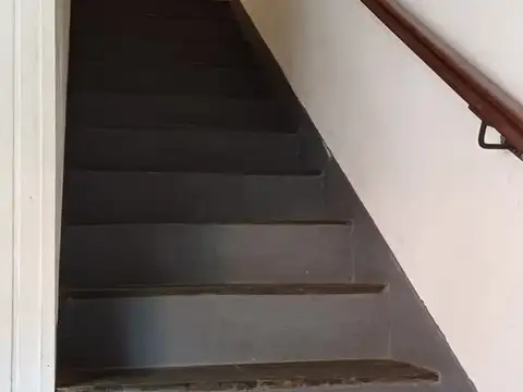 Casa en venta de 2 dormitorios c/ cochera en Lezica