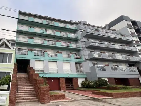 Av. Costanera  al 3200