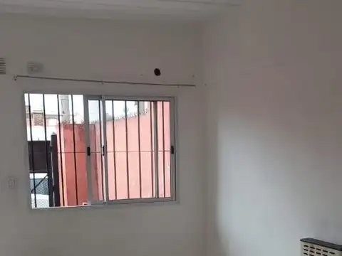 Departamento en Alquiler en Belen de Escobar, $ 1.500.000