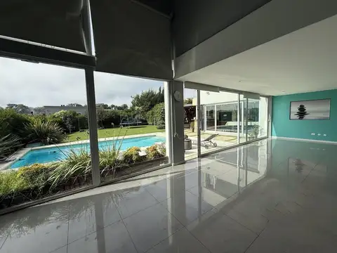 Casa en Venta en Arenas del Sur, USD 490.000