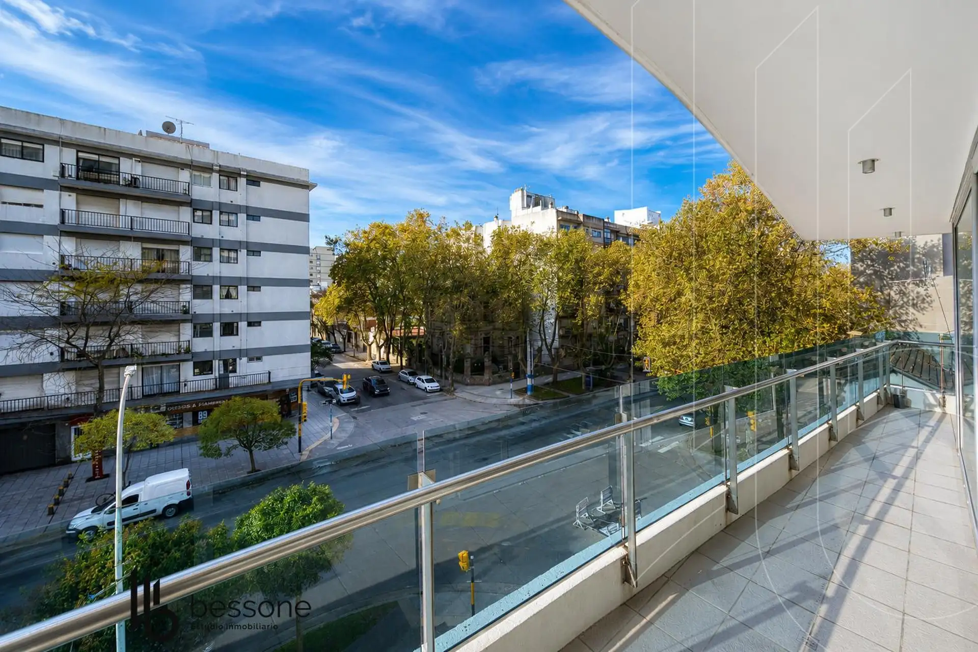 Depto 2 amb, 61m² con cochera y amenities — La Perla