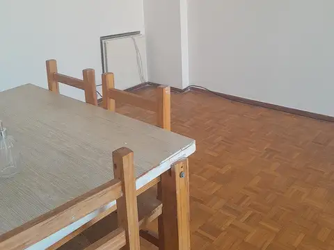 Departamento en Alquiler 50 años