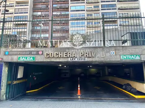 Cochera fija PREMIUM! Con acceso a shopping Alto Palermo