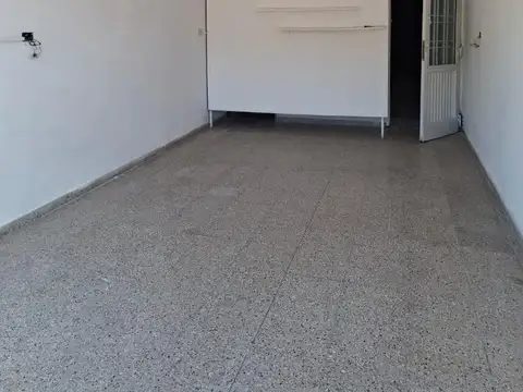 Local en Alquiler en Bialet Masse, $ 600.000