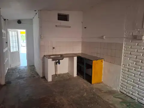 Local en Alquiler en Bialet Masse, $ 600.000