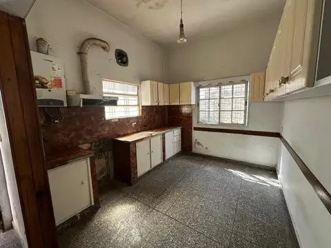 Depto Tipo Casa en Venta con 1 cocheras