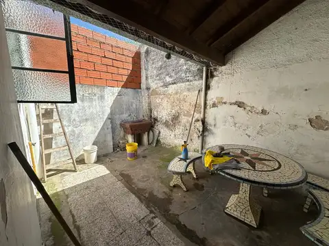 Depto Tipo Casa en Venta 60 años