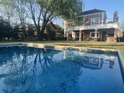 Casa en Venta de 4 dormitorios