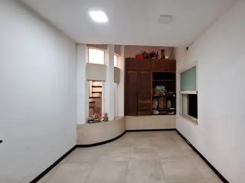 OPORTUNIDAD. Virasoro 2258 Interna unica. 3 Dormitorios