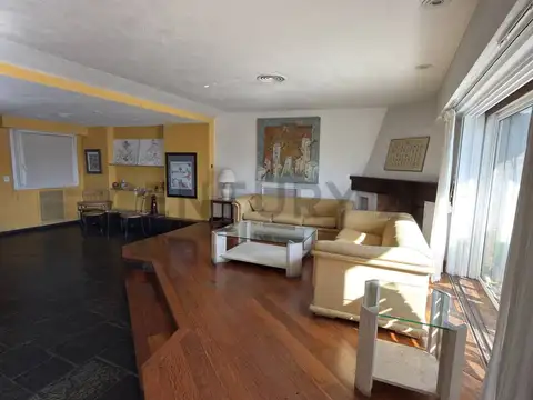 Departamento 4 ambientes con 3 baños