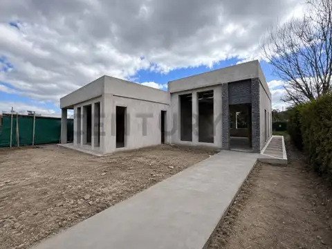 Barrancas de Iraola Au Dr. Ricardo Balbín 1700, Piso 0
