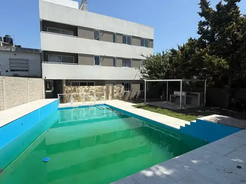 Departamento en  venta de 3 ambientes con cochera y piscinawilde