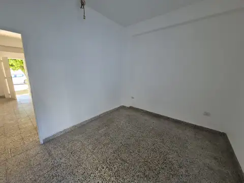 Departamento en Alquiler en Merlo, $ 400.000