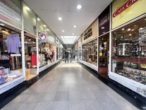 Local en Alquiler en Ramos Mejia, $ 800.000