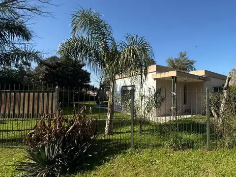 Casa en Barrio "Santa Brígida" de General Rodríguez