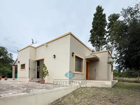 Casa en Venta en La Granja, USD 100.000