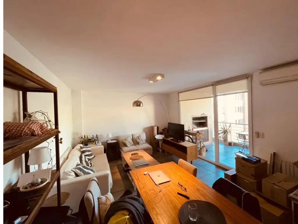 Alsina 400 - 2 dormitorios con cochera