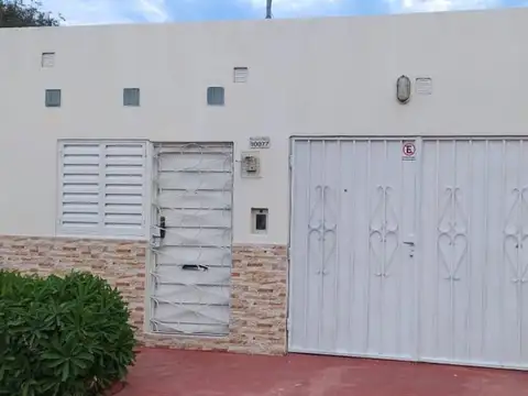 Casa Cabaña Leiva | Pje. Pedro Tappa 10077